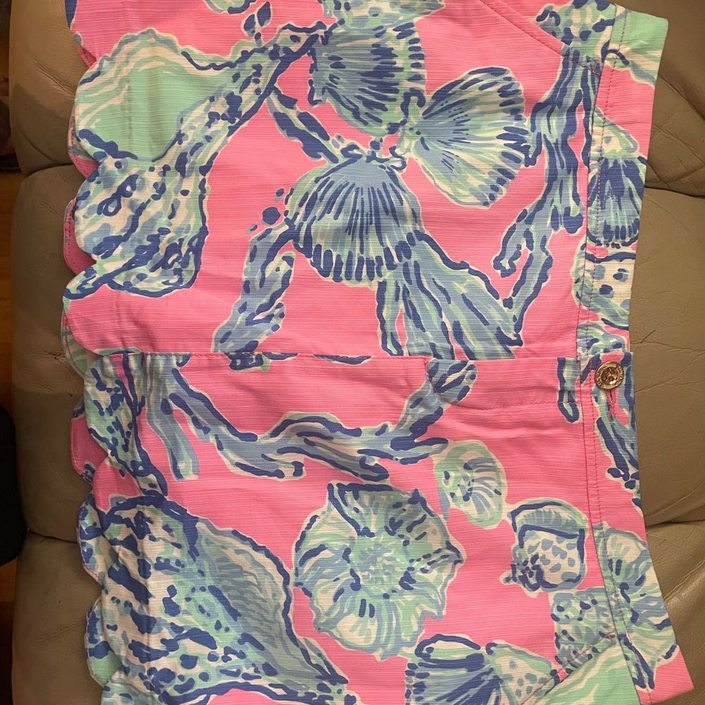 Lilly Pulitzer Pink and Blue shorts size 12